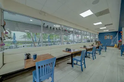 Turnkey Restaurant with Prime High Visibility Location