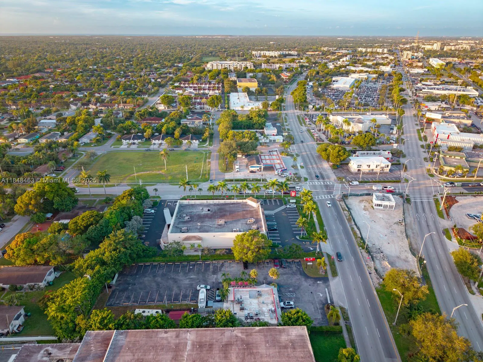 Turnkey Restaurant with Prime High Visibility Location