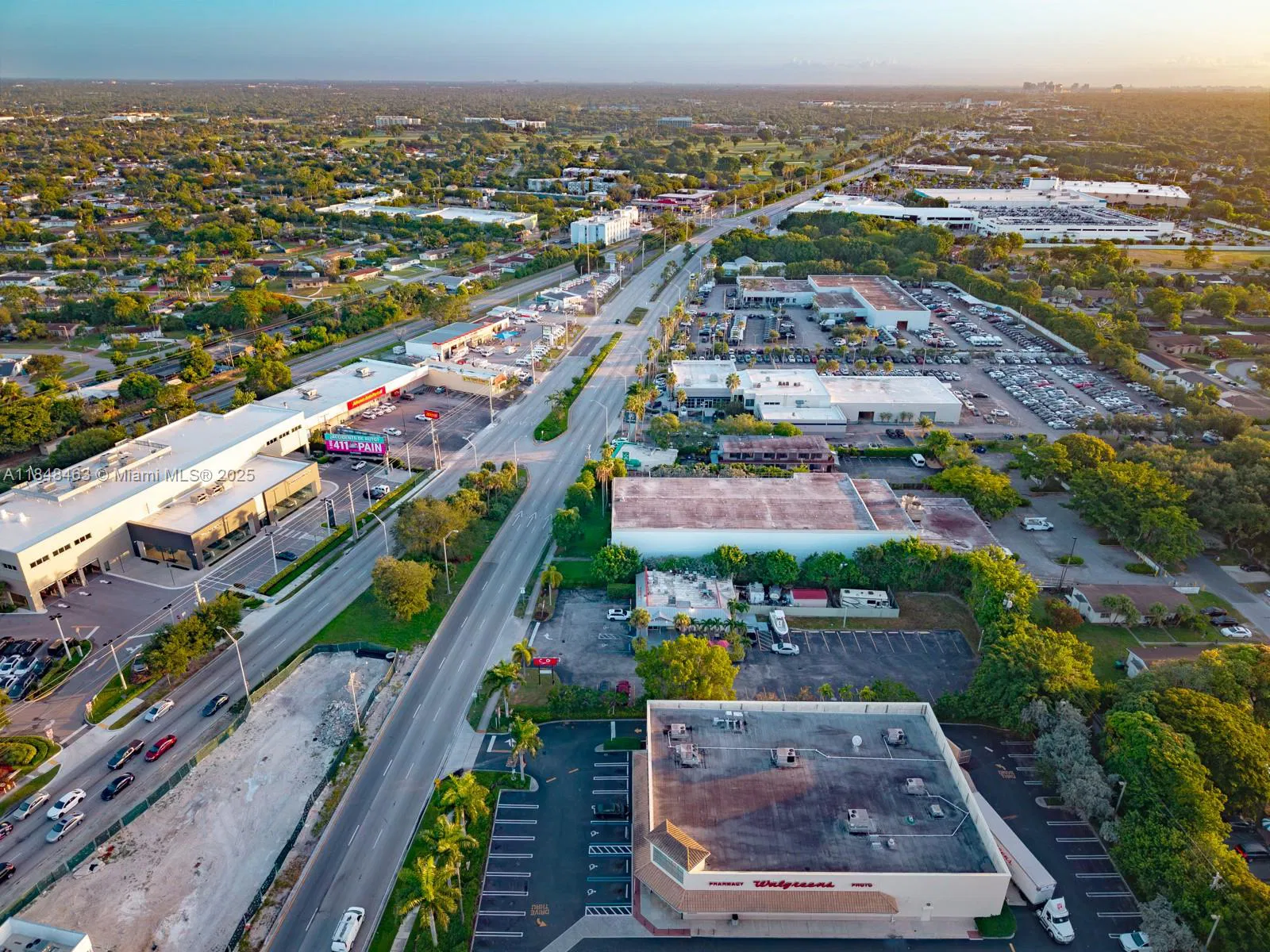 Turnkey Restaurant with Prime High Visibility Location