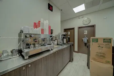 Turnkey Restaurant with Prime High Visibility Location