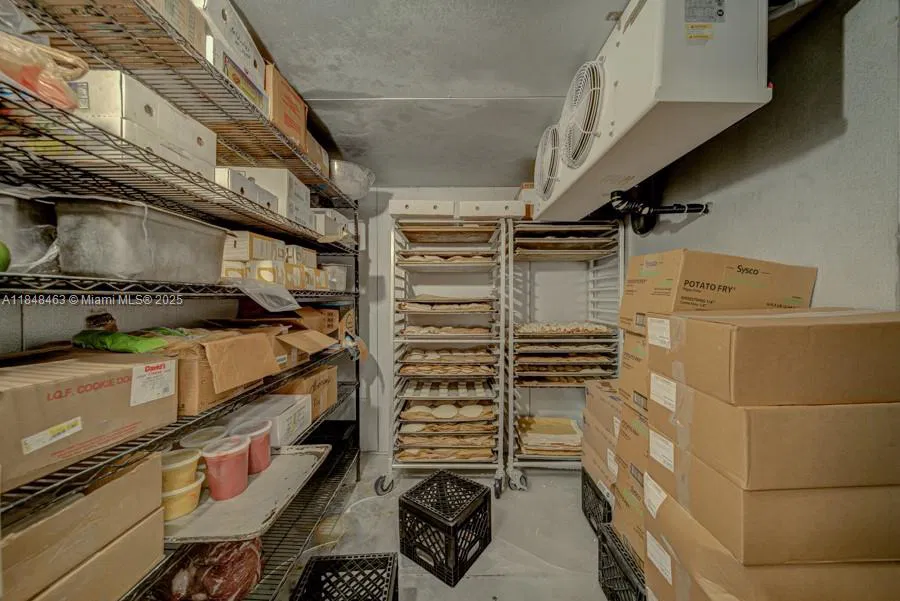 Turnkey Restaurant with Prime High Visibility Location