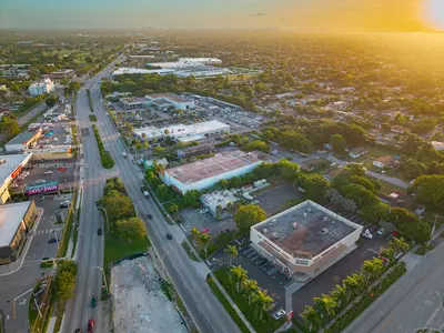 Turnkey Restaurant with Prime High Visibility Location