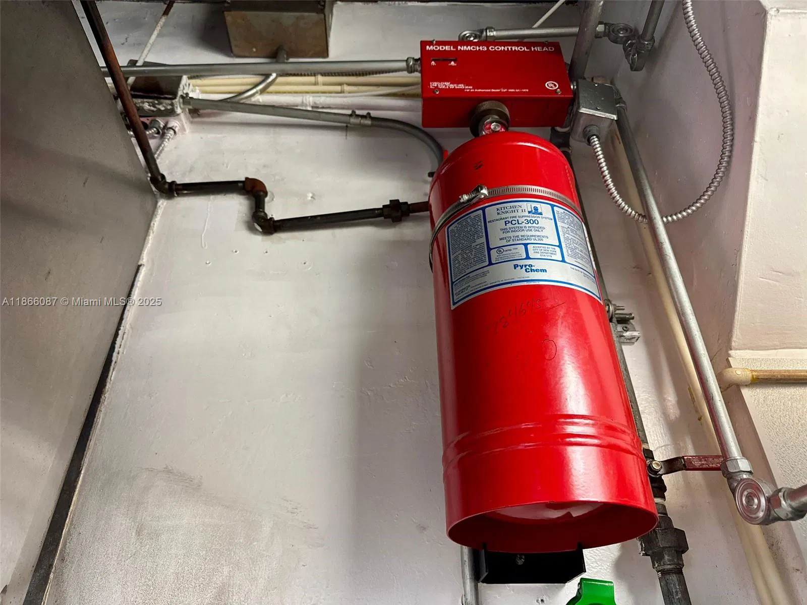 Award Winning Restaurant with Prime Location