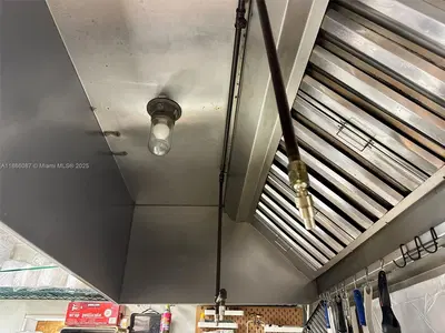 Award Winning Restaurant with Prime Location