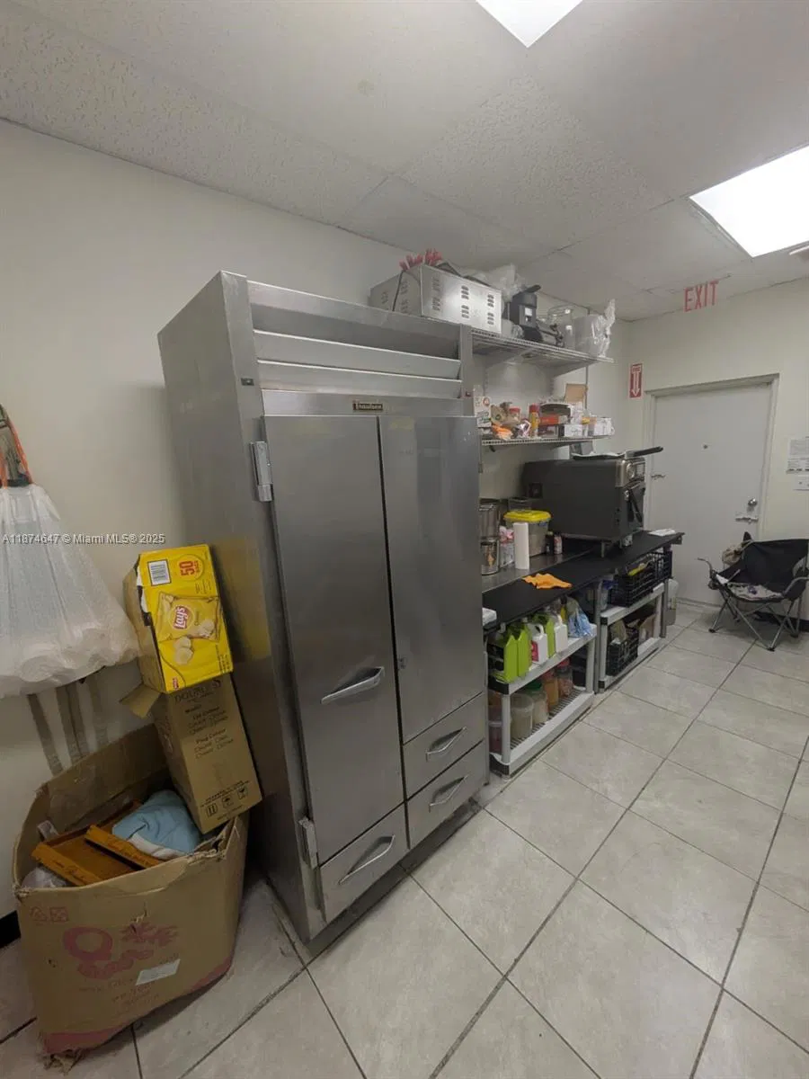 Turnkey Boba Tea Shop with Prime Location