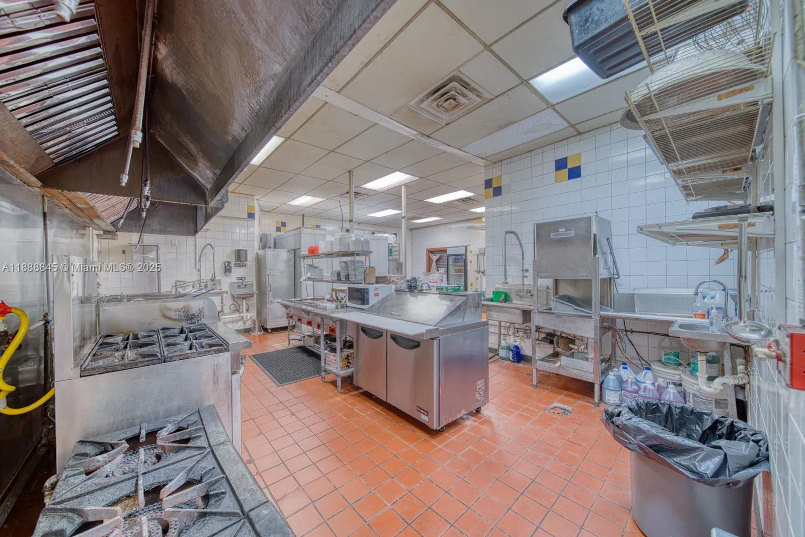 Turnkey Restaurant and Bar with a Large Local Customer Base