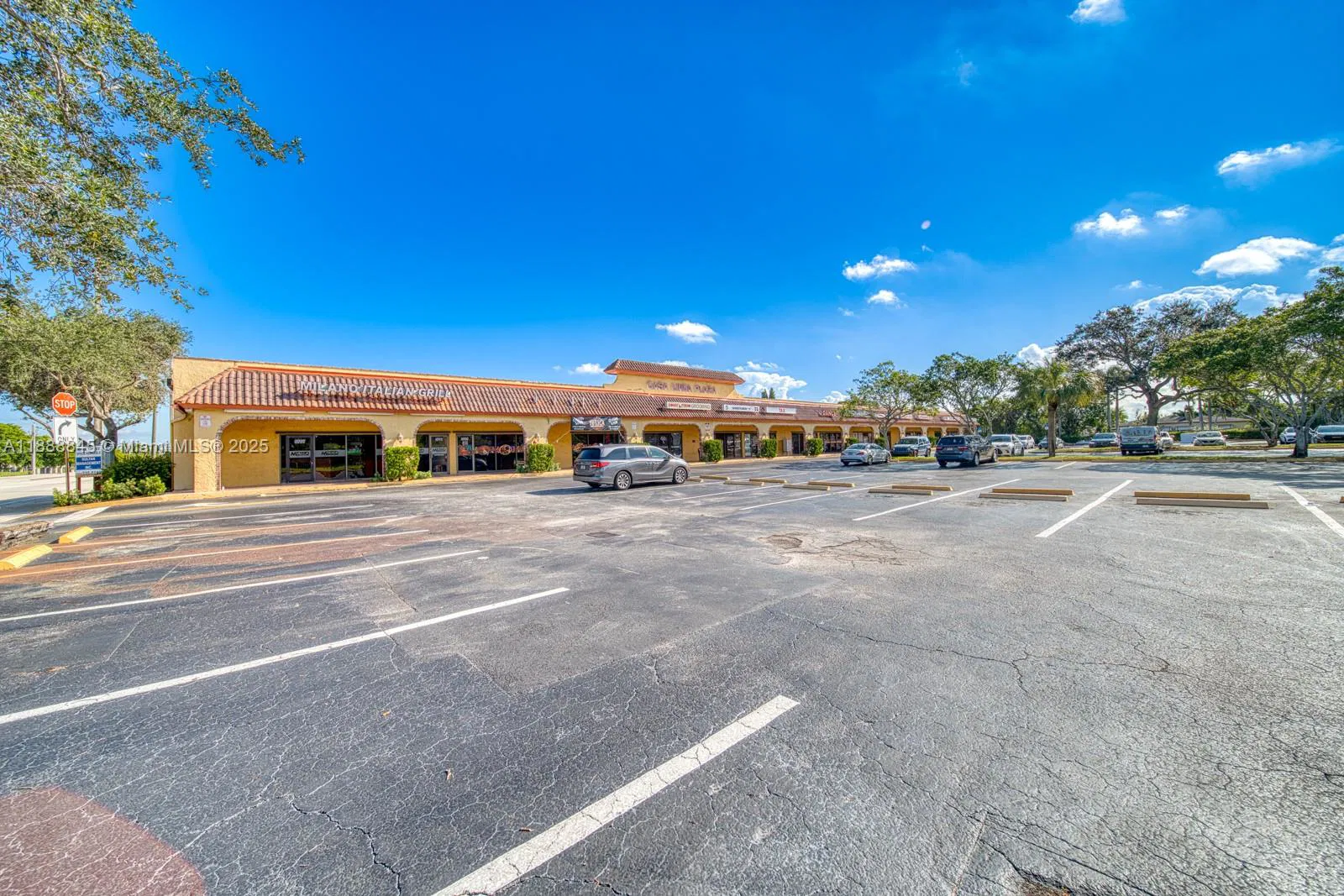 Turnkey Restaurant and Bar with a Large Local Customer Base