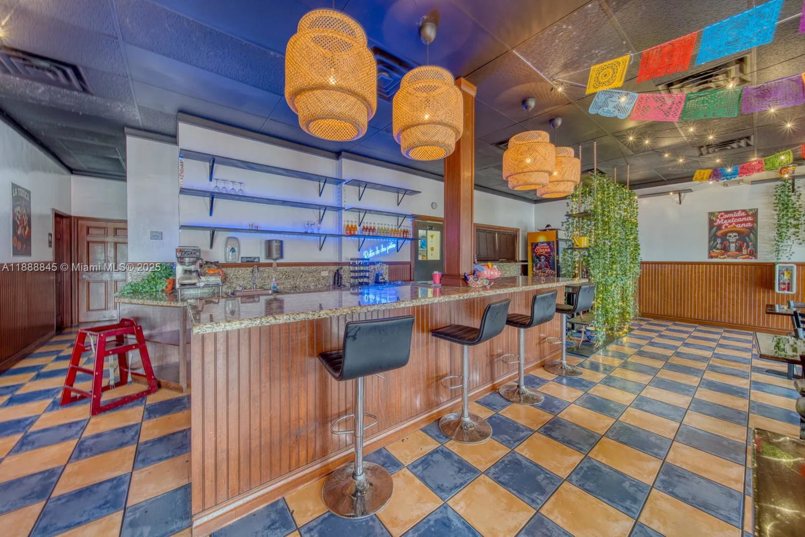 Turnkey Restaurant and Bar with a Large Local Customer Base