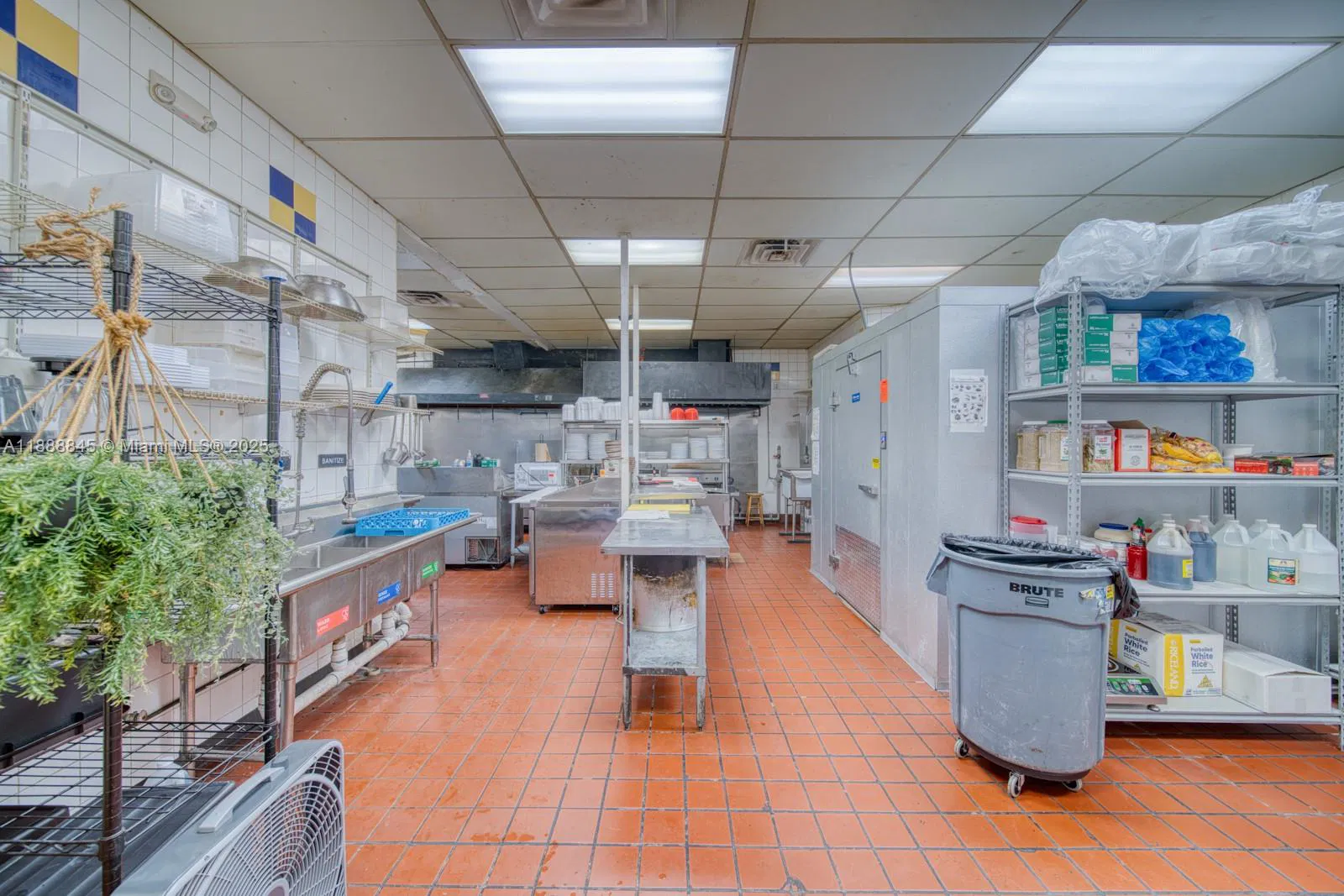 Turnkey Restaurant and Bar with a Large Local Customer Base