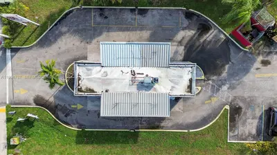 Profitable Convenience Store with a Two Way Drive Thru