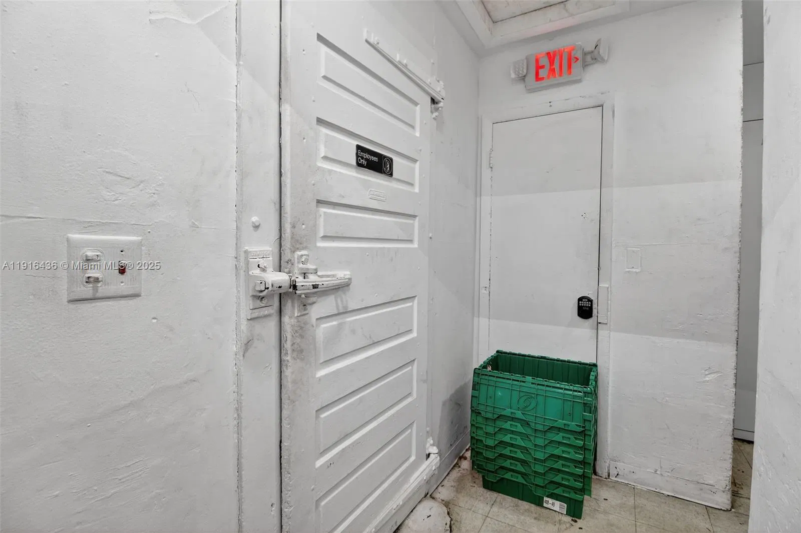 Established Convenience Store with Diverse Product Offerings