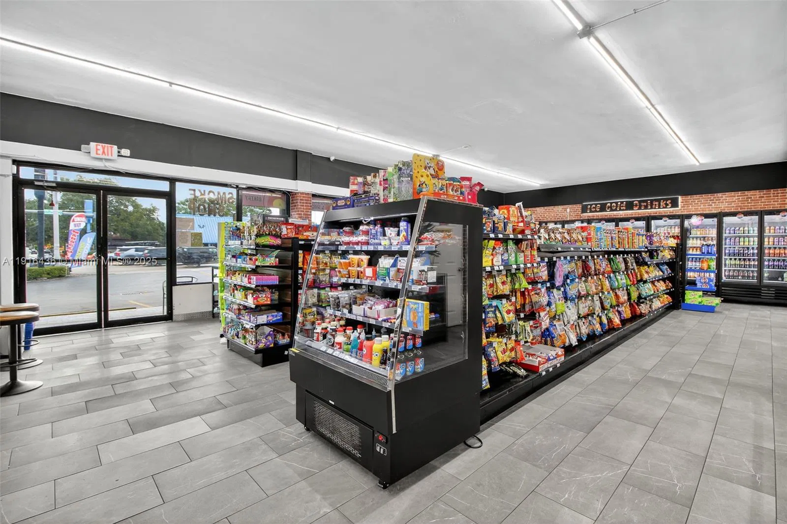 Established Convenience Store with Diverse Product Offerings