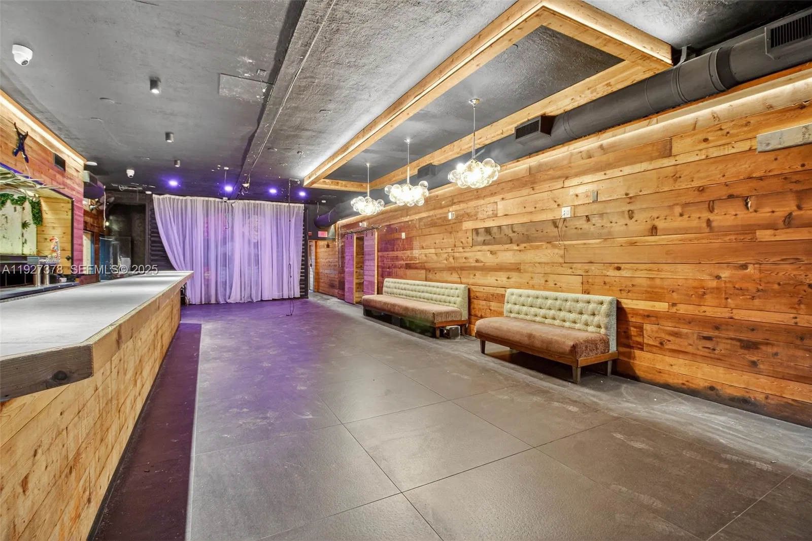 Turnkey Restaurant Space in a High Traffic Location