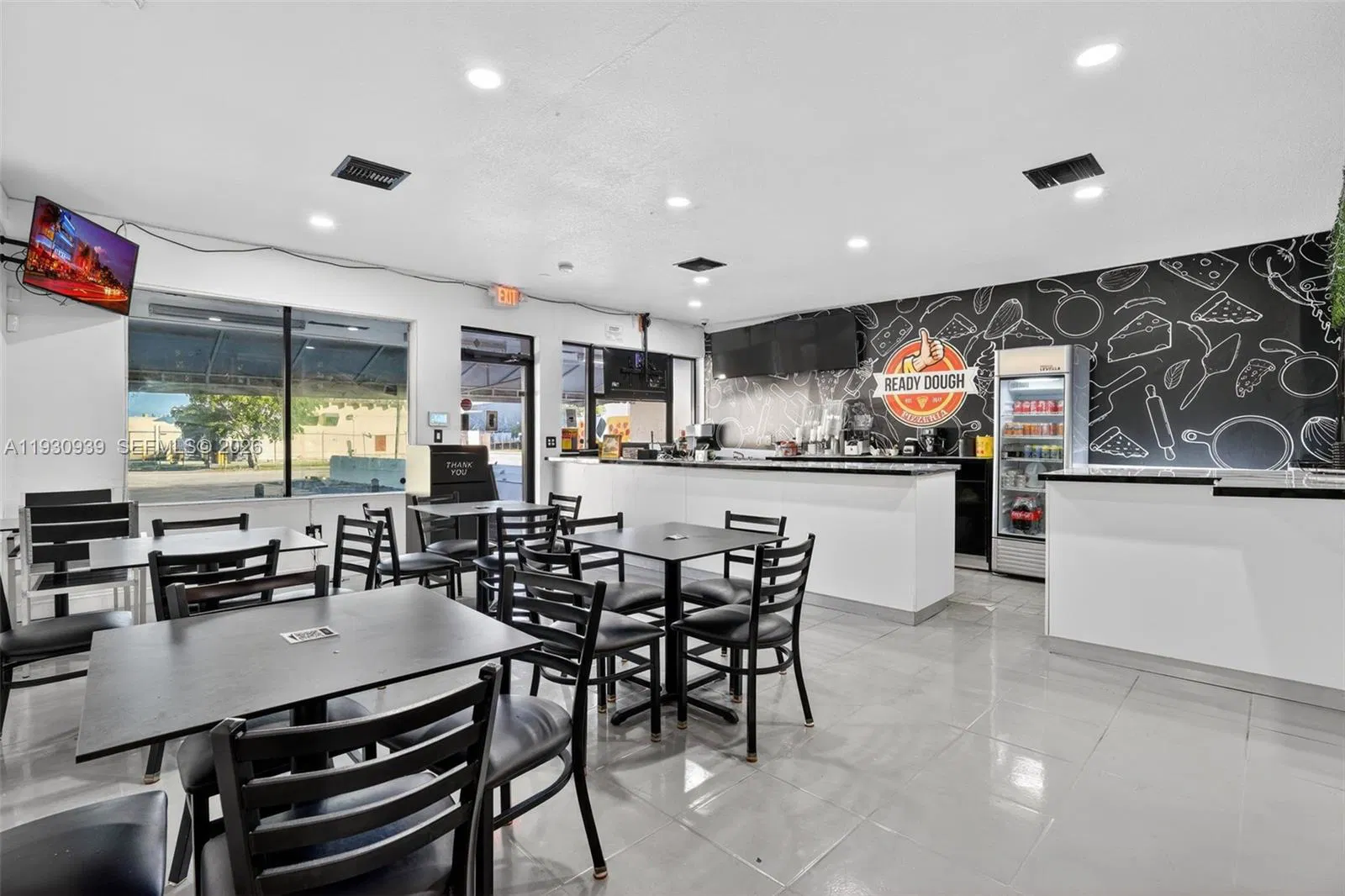 Established Pizzeria with Expansion Potential