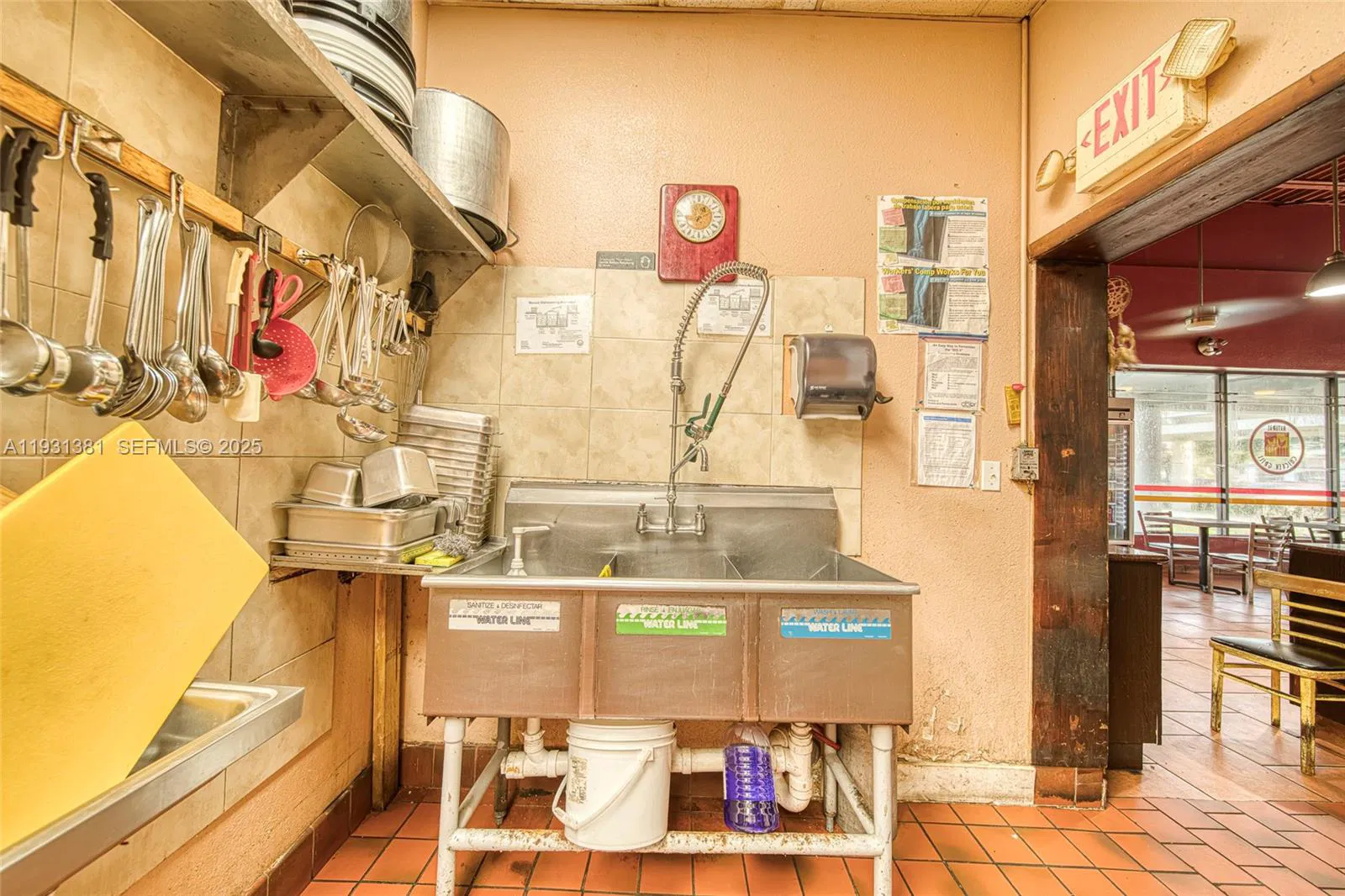 Established Chicken Grill Franchise with Secure Lease