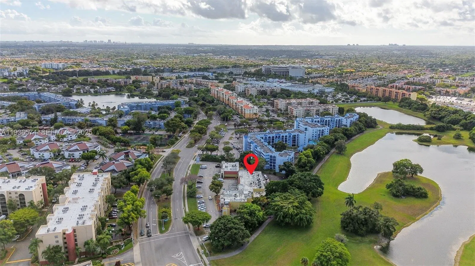 Established Restaurant with Prime Central Location