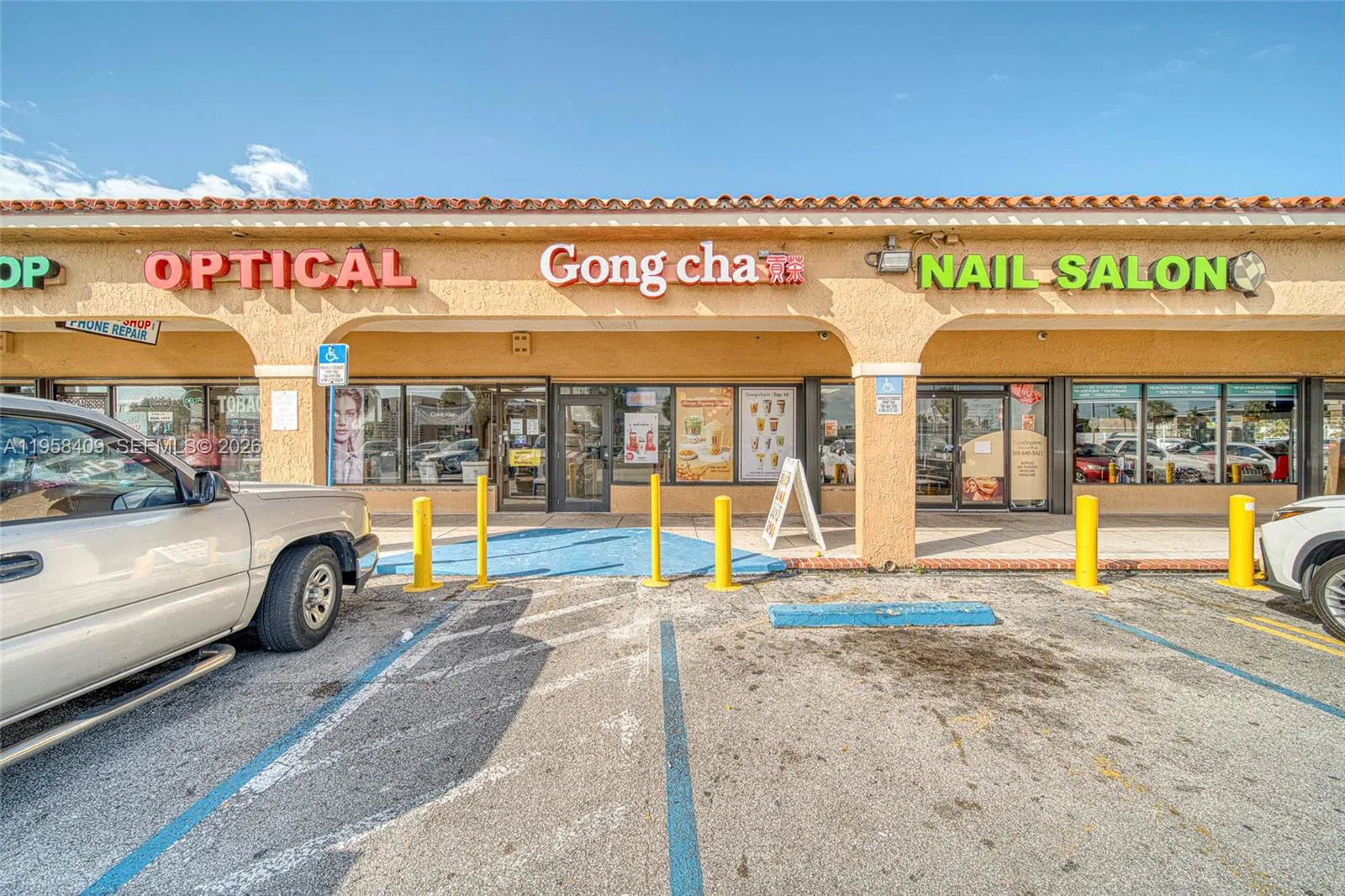 Turnkey Boba Tea Shop with Franchise Flexibility