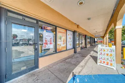 Turnkey Boba Tea Shop with Franchise Flexibility