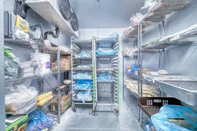 Turnkey Caf Restaurant with Prime Location