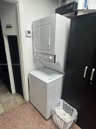 Established Hair Salon with Loyal Client Base