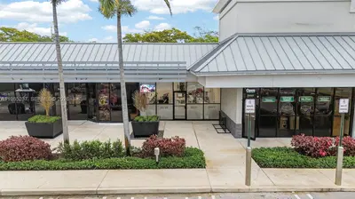 Turnkey Beauty Salon with Consistent Foot Traffic