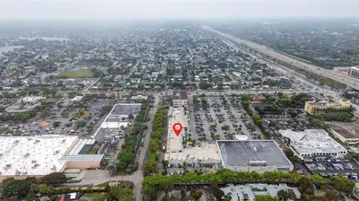 Turnkey Beauty Salon with Consistent Foot Traffic