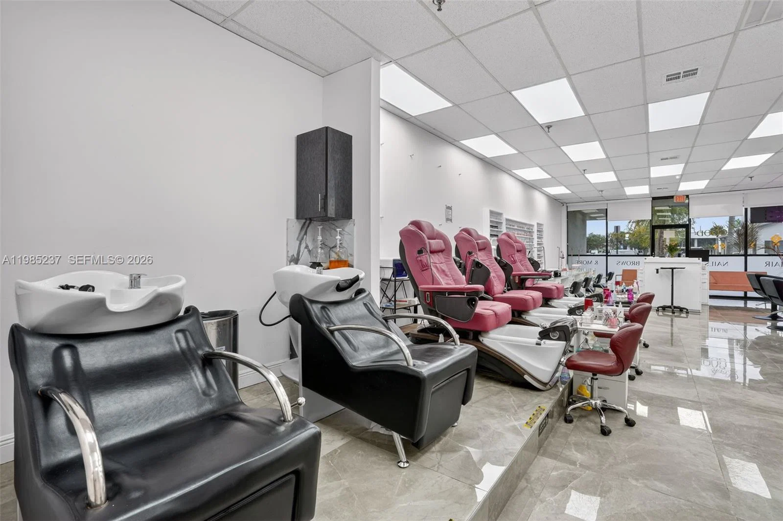 Turnkey Beauty Salon with Consistent Foot Traffic