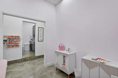 Turnkey Beauty Salon with Consistent Foot Traffic