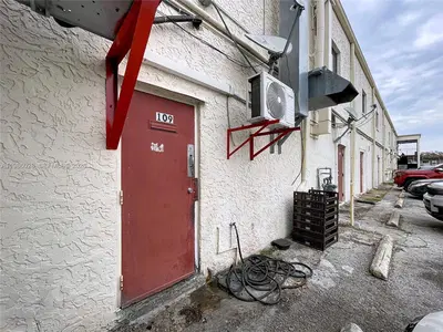 Complete Pizzeria Equipment Package with Moretti Forni Ovens