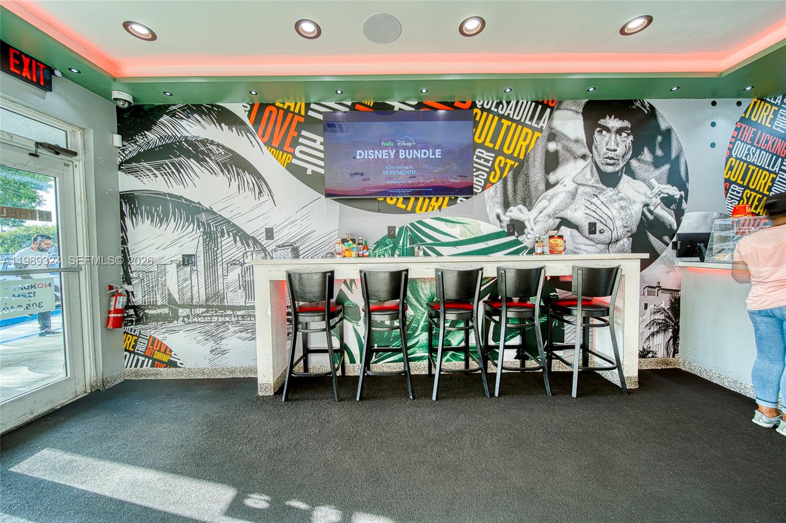 Complete Restaurant Assets with Long Term Lease