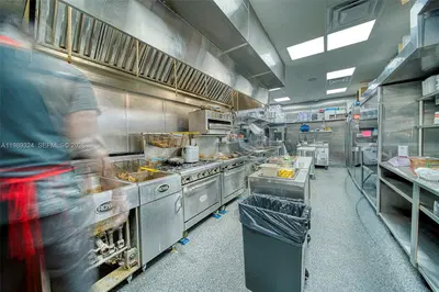 Complete Restaurant Assets with Long Term Lease