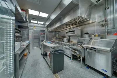 Complete Restaurant Assets with Long Term Lease