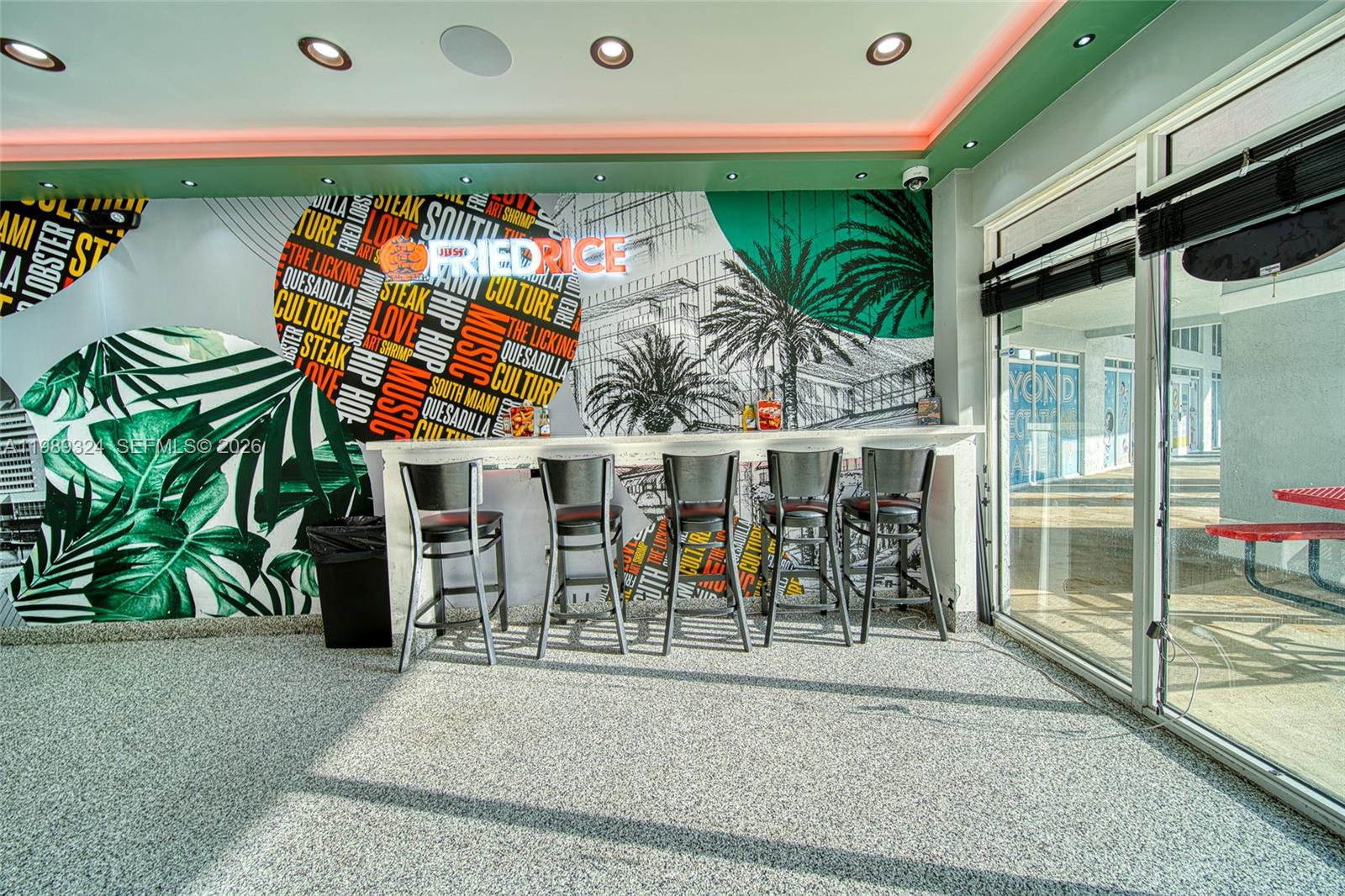 Complete Restaurant Assets with Long Term Lease