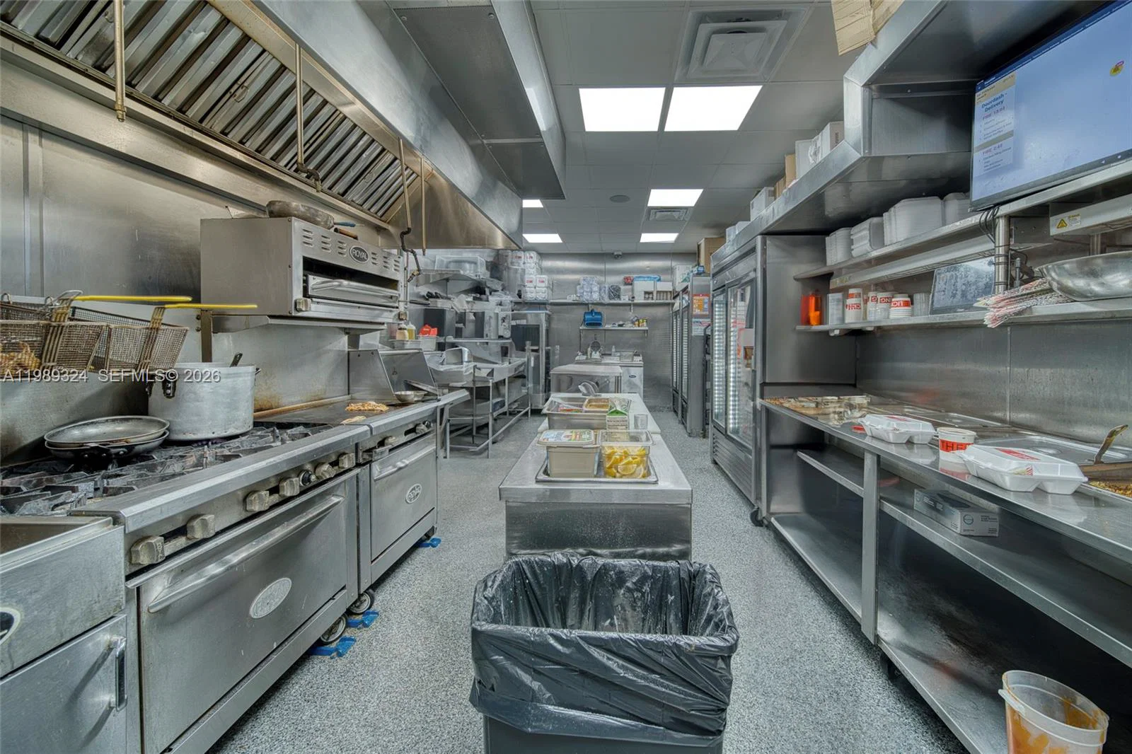 Complete Restaurant Assets with Long Term Lease
