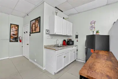 Complete Salon Equipment Package with 5 Private Suites