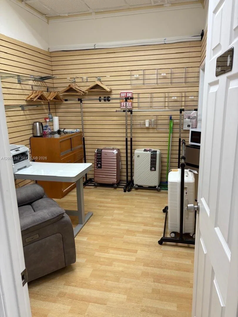Complete Smoke Shop Inventory and Equipment Package