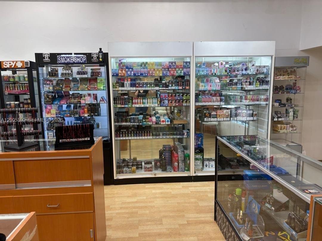 Complete Smoke Shop Inventory and Equipment Package