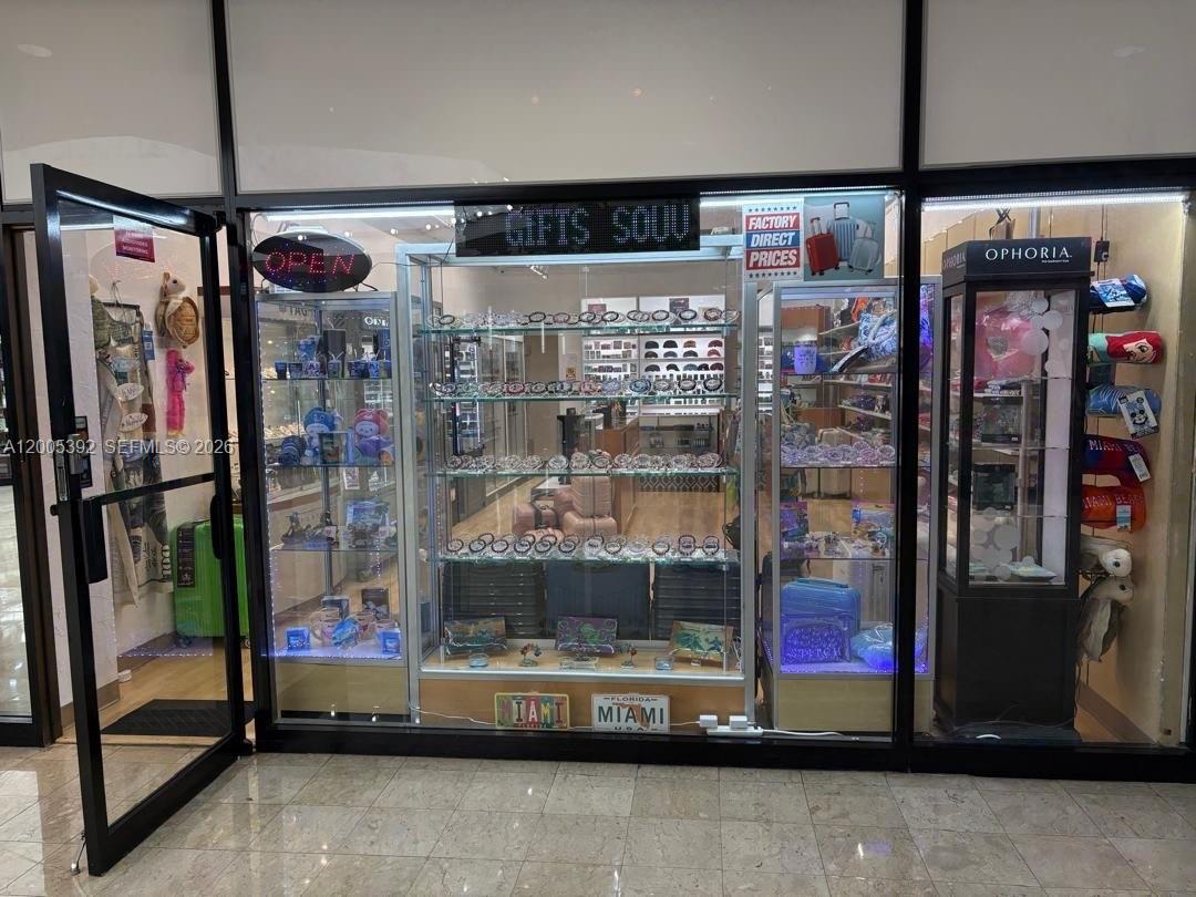 Complete Smoke Shop Inventory and Equipment Package