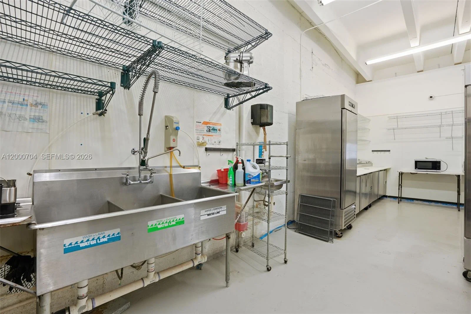 Complete Commercial Kitchen Equipment Package with Active Licenses