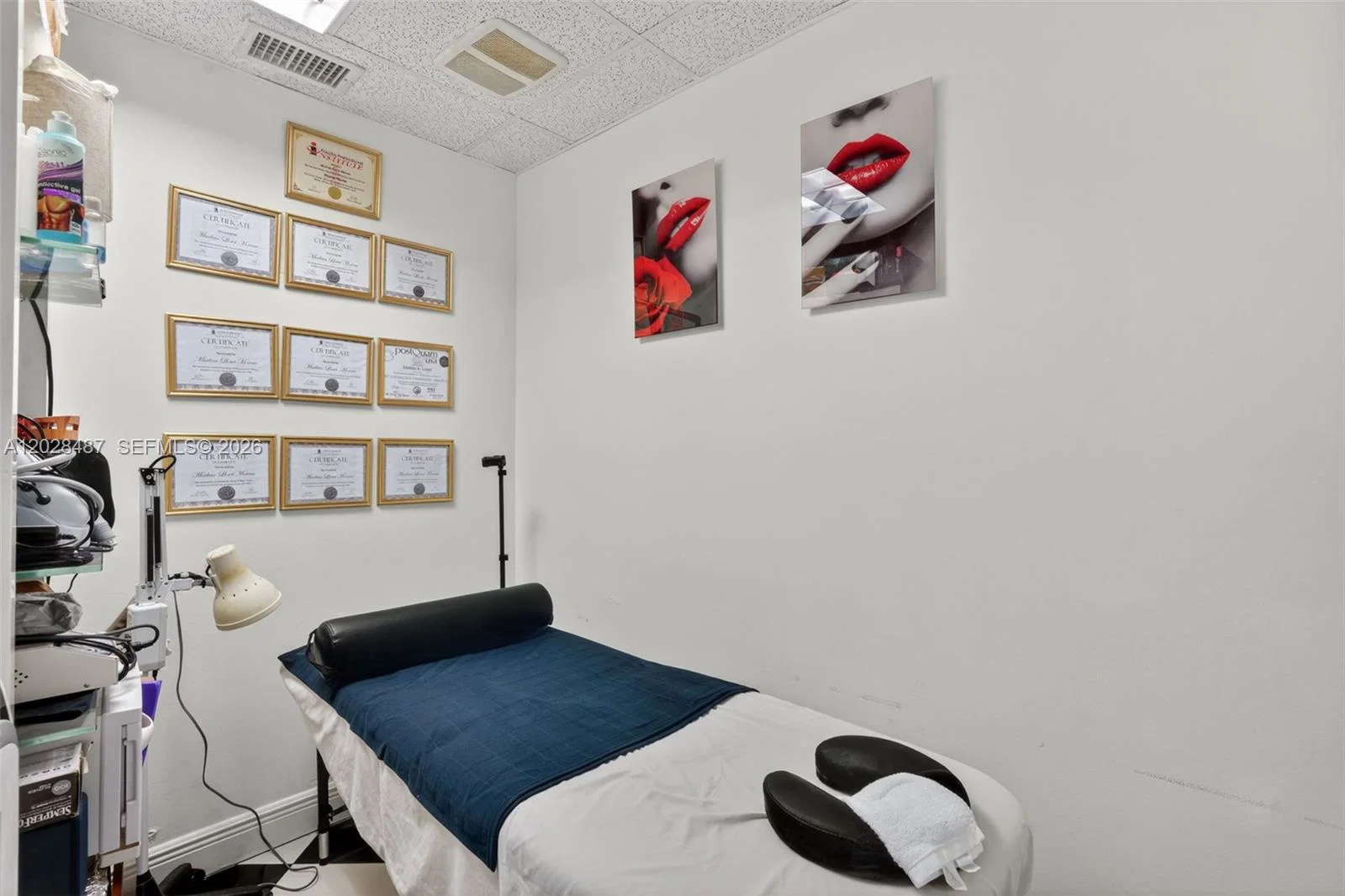 Complete Salon Equipment Package with Modern Fixtures