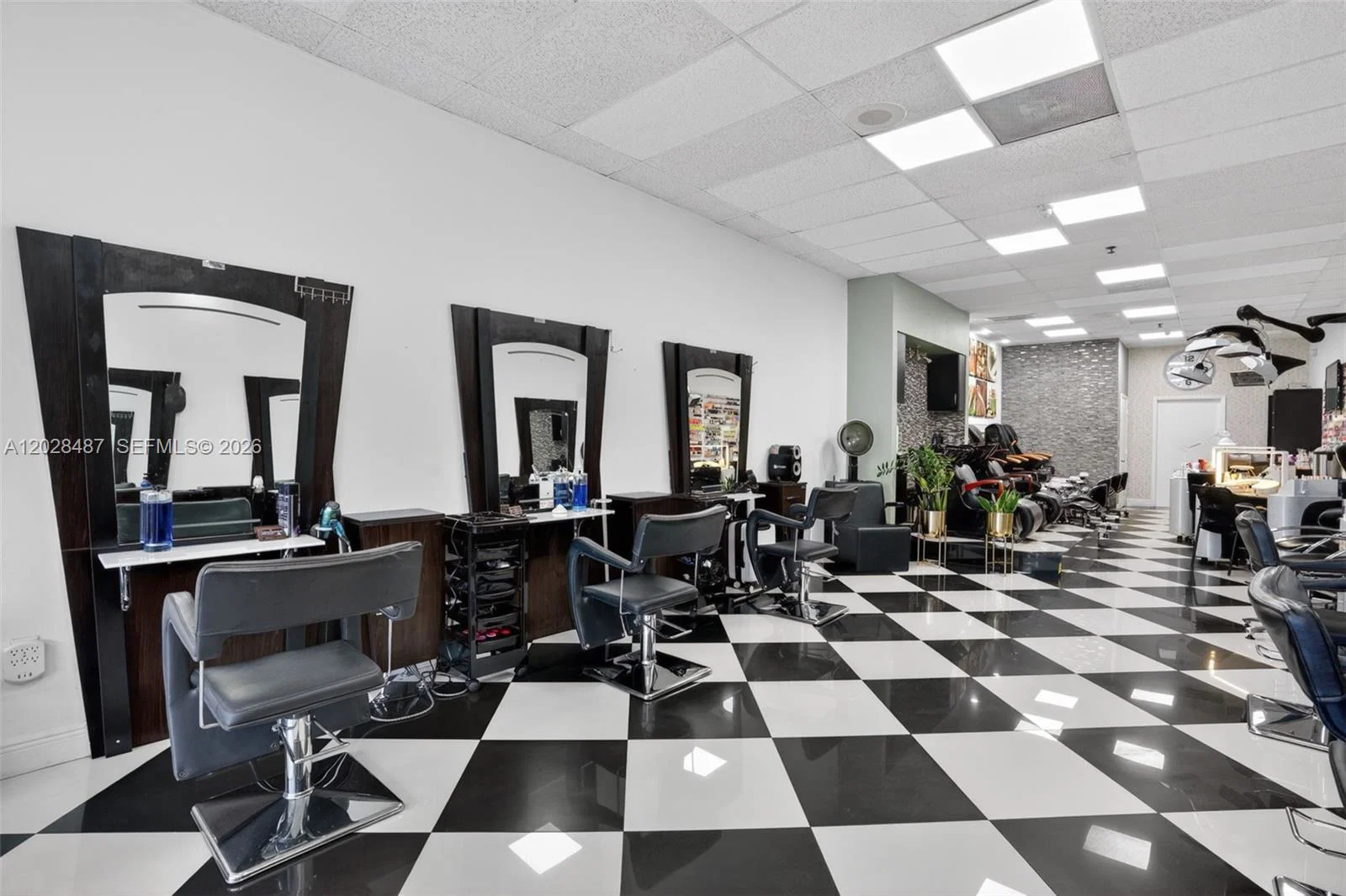 Complete Salon Equipment Package with Modern Fixtures