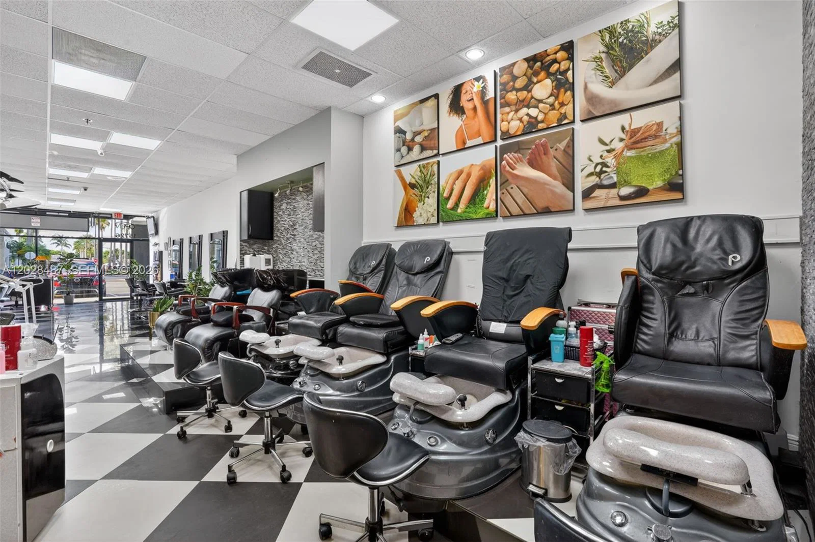 Complete Salon Equipment Package with Modern Fixtures
