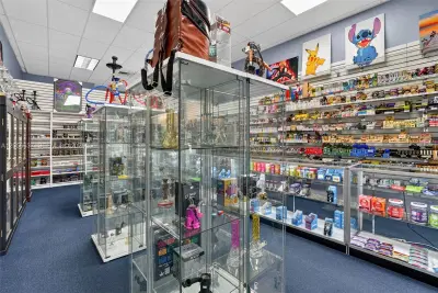 Complete Smoke Shop FFE Package in Prime Retail Plaza