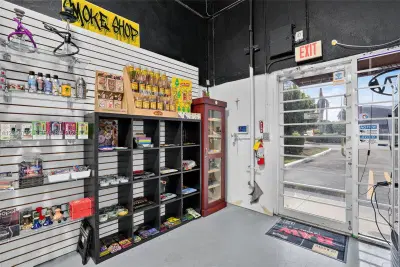 Complete Smoke Shop Fixtures and Equipment Package