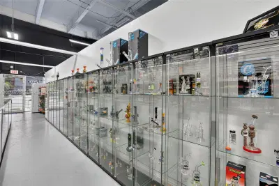 Complete Smoke Shop Fixtures and Equipment Package