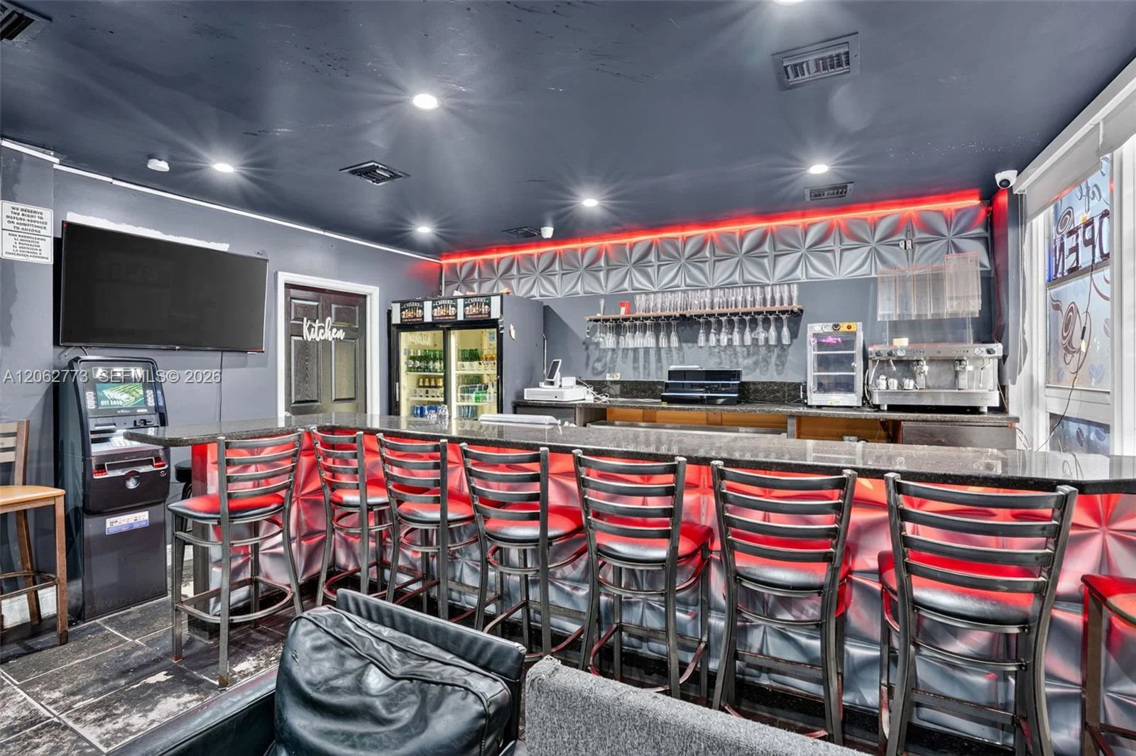 Turnkey Cafeteria and Sports Bar with Beer and Wine License