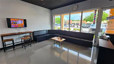 Established Barber Shop with Loyal Customer Base