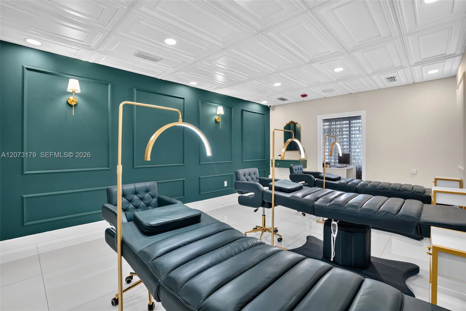 Complete Permanent Makeup Studio Assets with Upscale Finishes