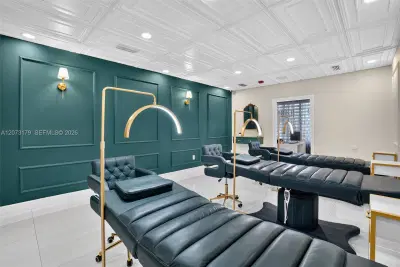 Complete Permanent Makeup Studio Assets with Upscale Finishes