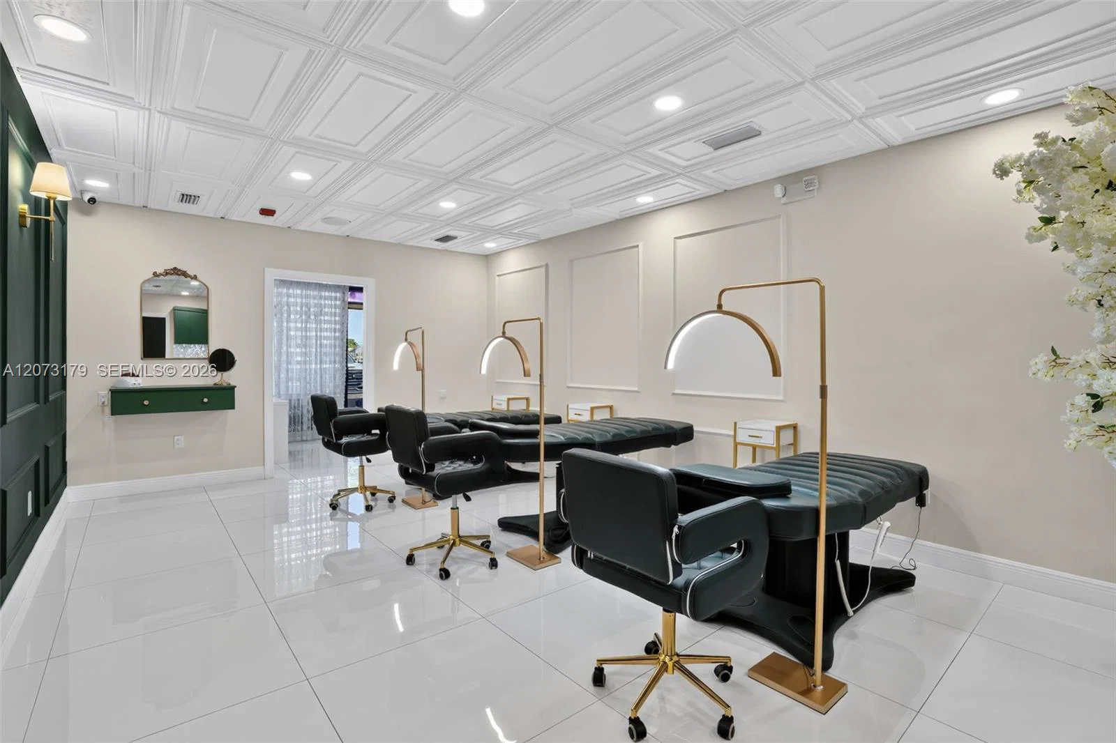 Complete Permanent Makeup Studio Assets with Upscale Finishes
